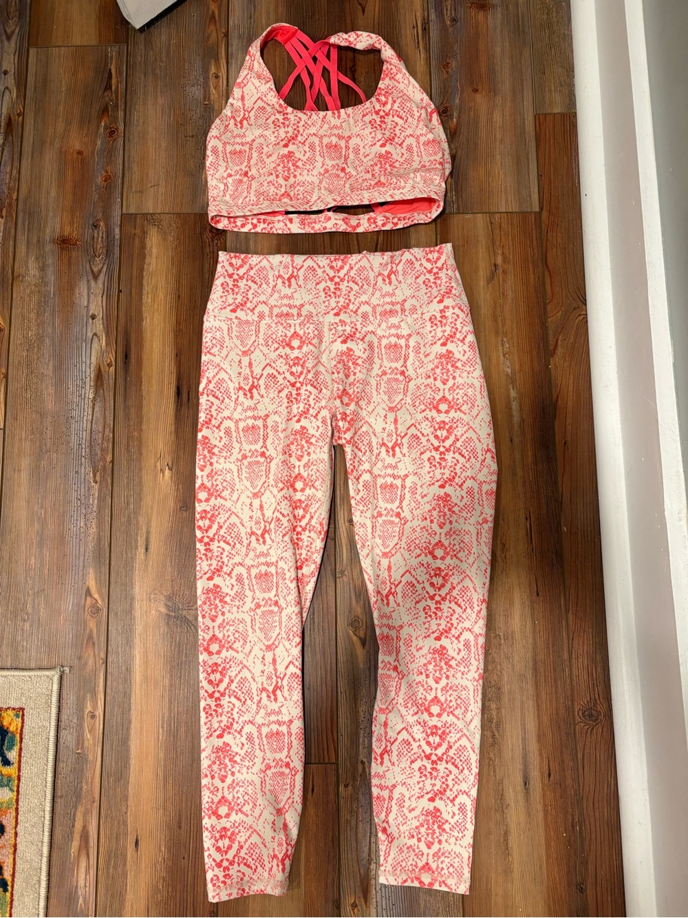 Fabletics Snake Print Set